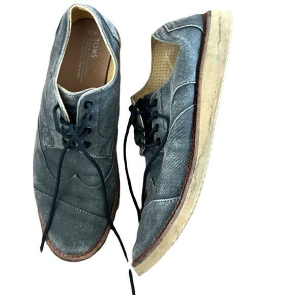 Toms mens Oxford lace up tennis shoes chambray grey